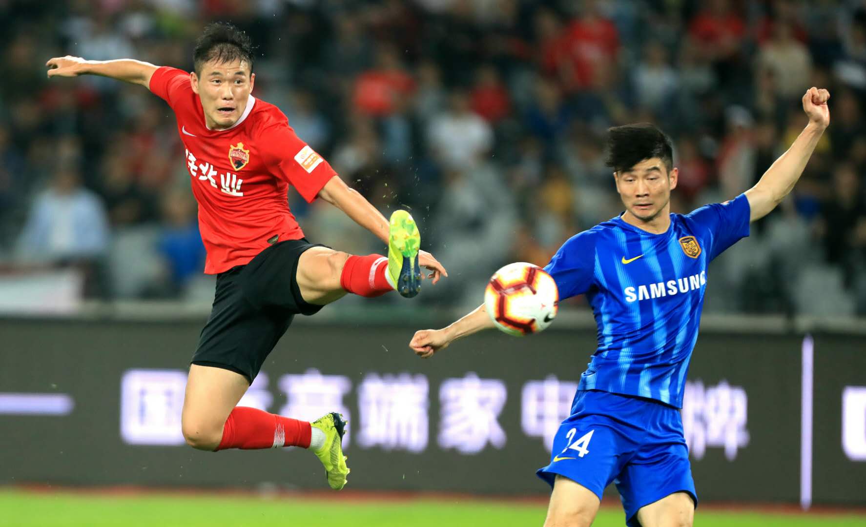 深圳佳兆业主场取胜，展现出强大实力的简单介绍